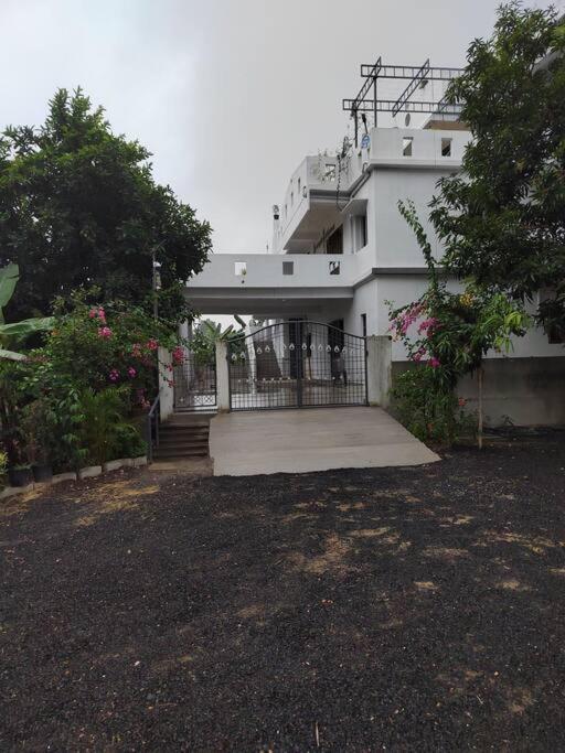Gangi Kota North Flat Διαμέρισμα Kovvur Εξωτερικό φωτογραφία